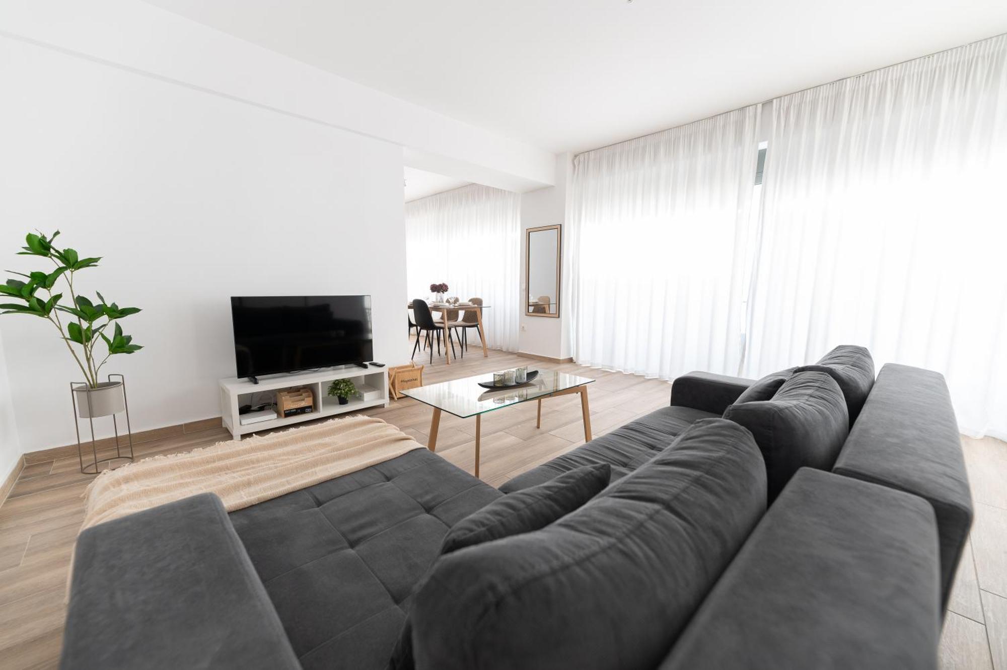 אתונה Stylish Spacious Apartment In Palaio Faliro מראה חיצוני תמונה